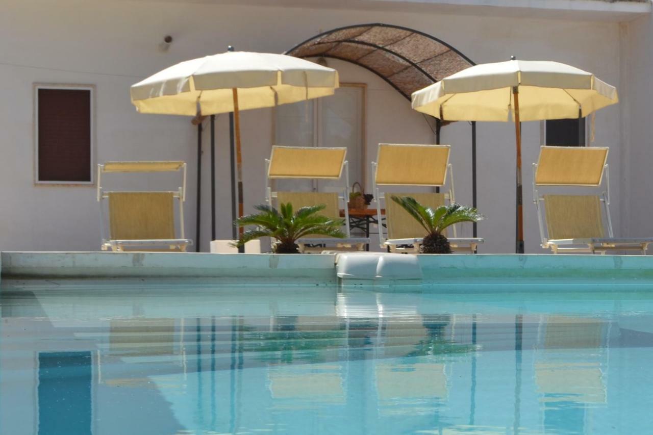Villa Graziella Ostuni Luaran gambar